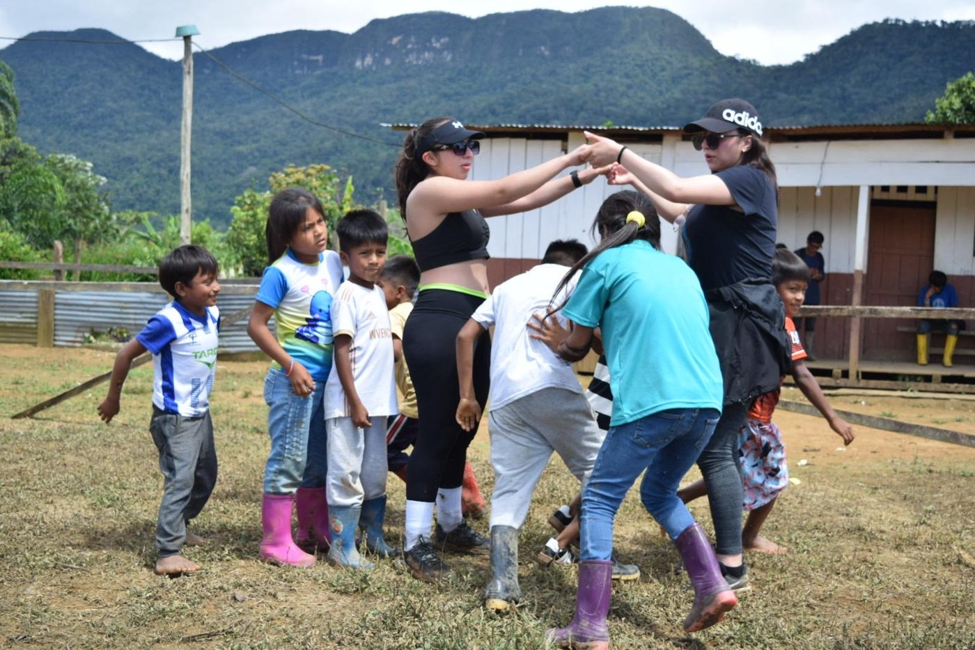 Games with the children of Coangos