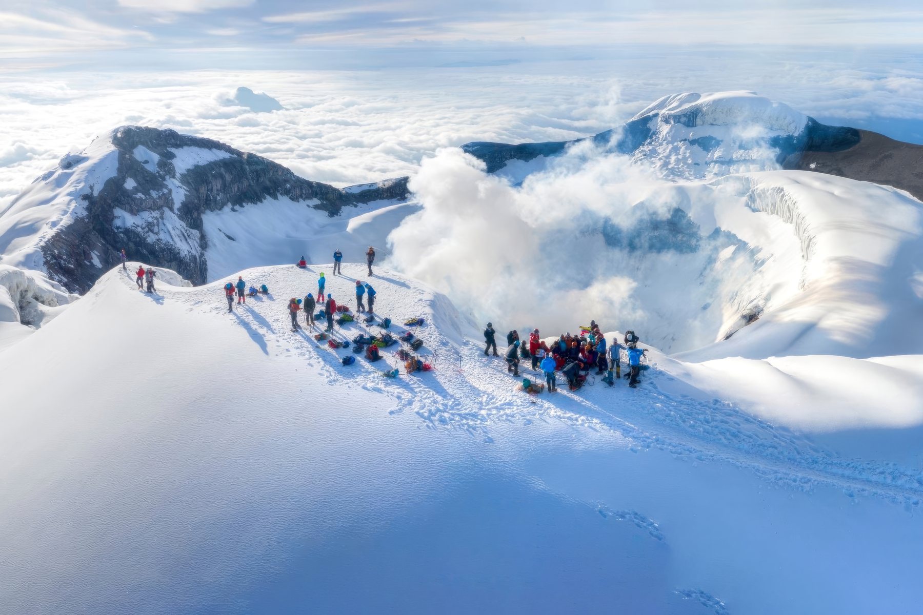 Cotopaxi — PEAKS Ecuador
