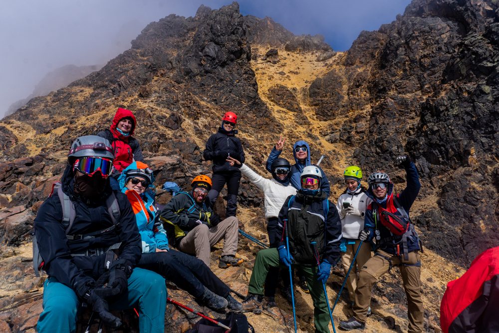 Illiniza Norte + Quilotoa — PEAKS Ecuador